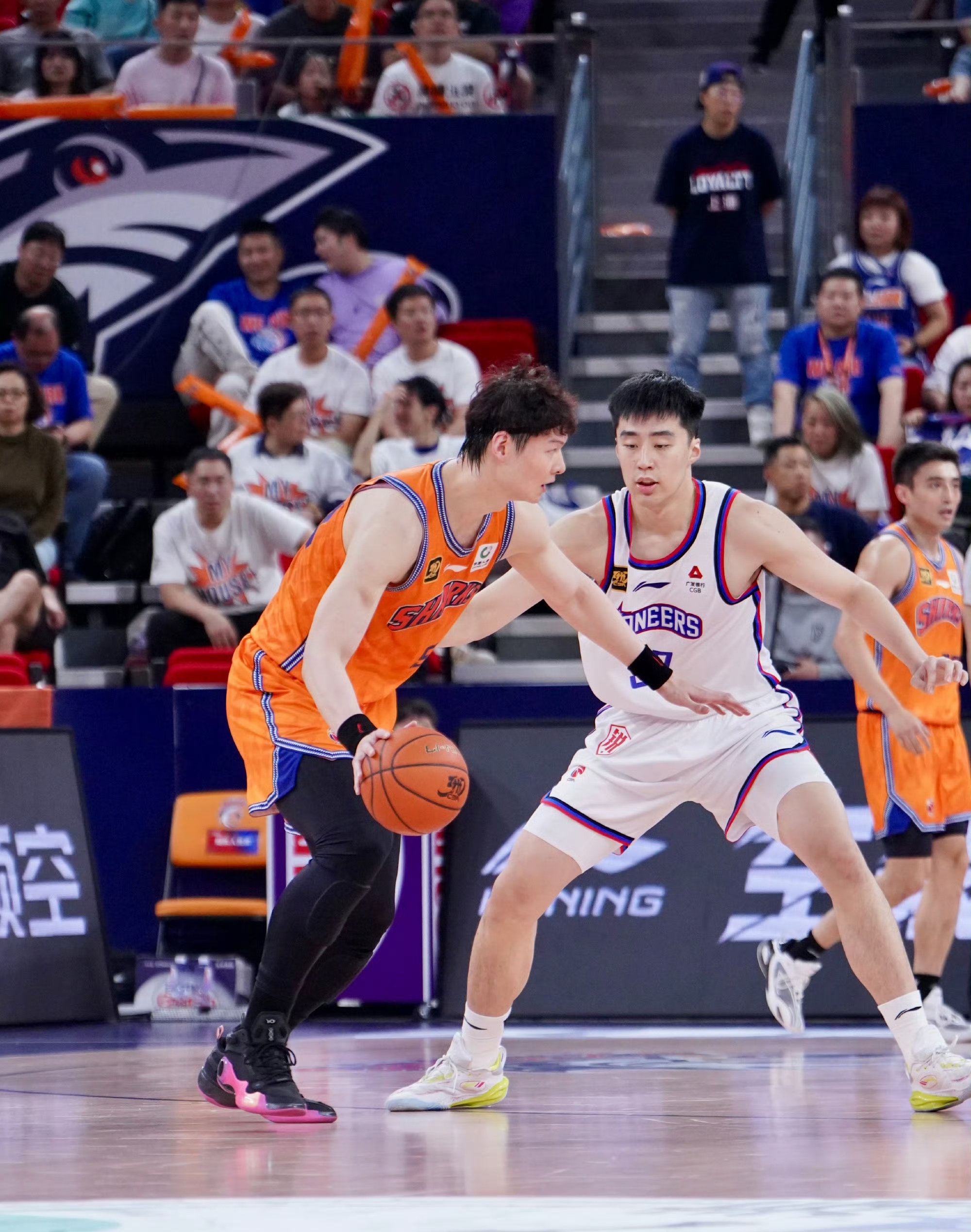 广州队力克勇士，王哲林刷新纪录