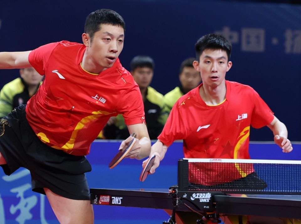 波兰队绝杀英格兰队，许昕惊艳四座