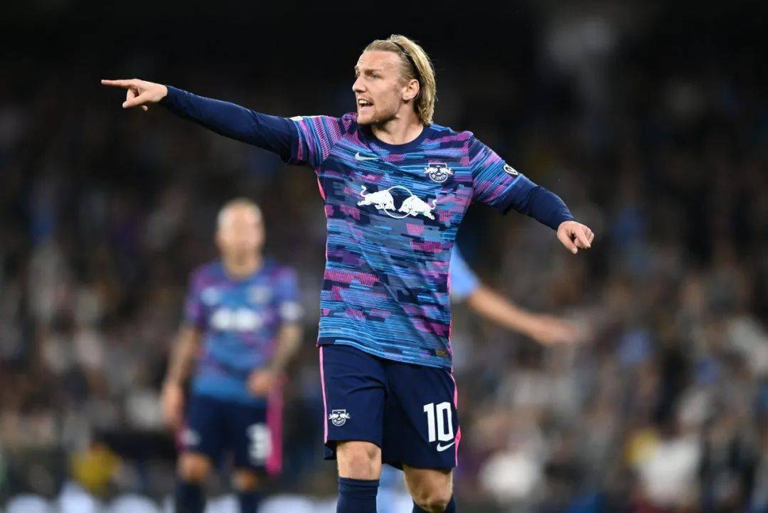 莱比锡红牛逆转塞维利亚，布鲁诺状态火热