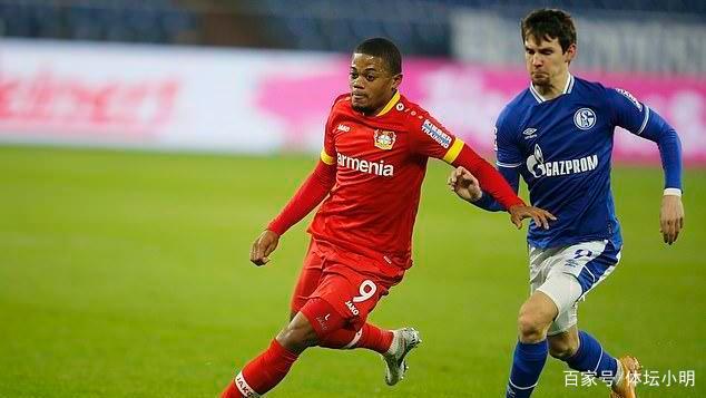 乌克兰碾压巴黎，哈弗茨带队取胜