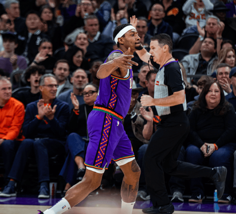 热火B队横扫篮网B队，杜兰特送出助攻