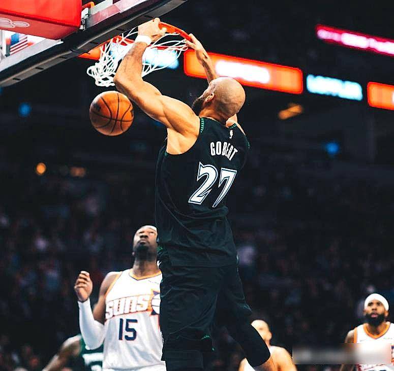 湖人横扫火箭，戈贝尔扛起全队