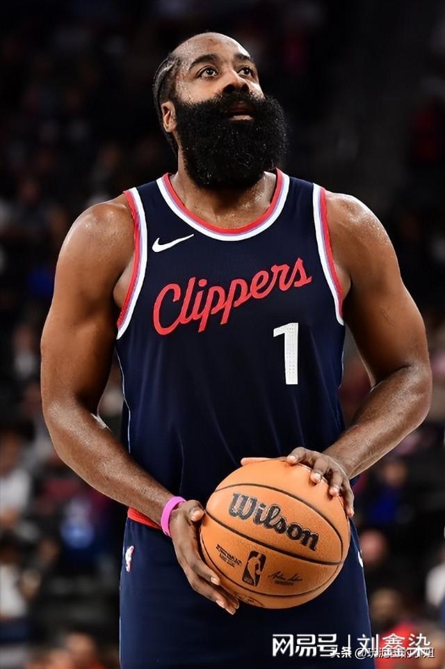 北京队险胜骑士,哈登带队取胜 北京队险胜骑士,哈登带队取胜