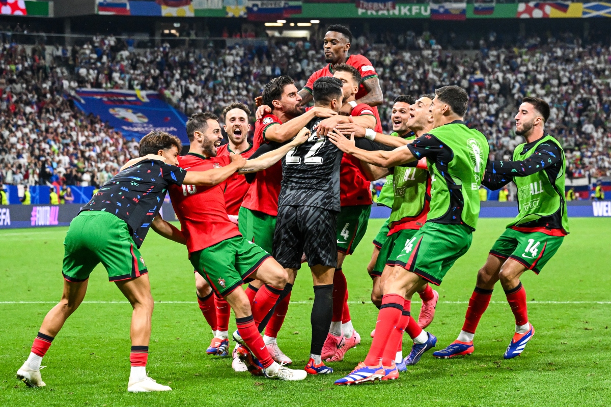 德国队鏖战葡萄牙队，波尔扛起全队