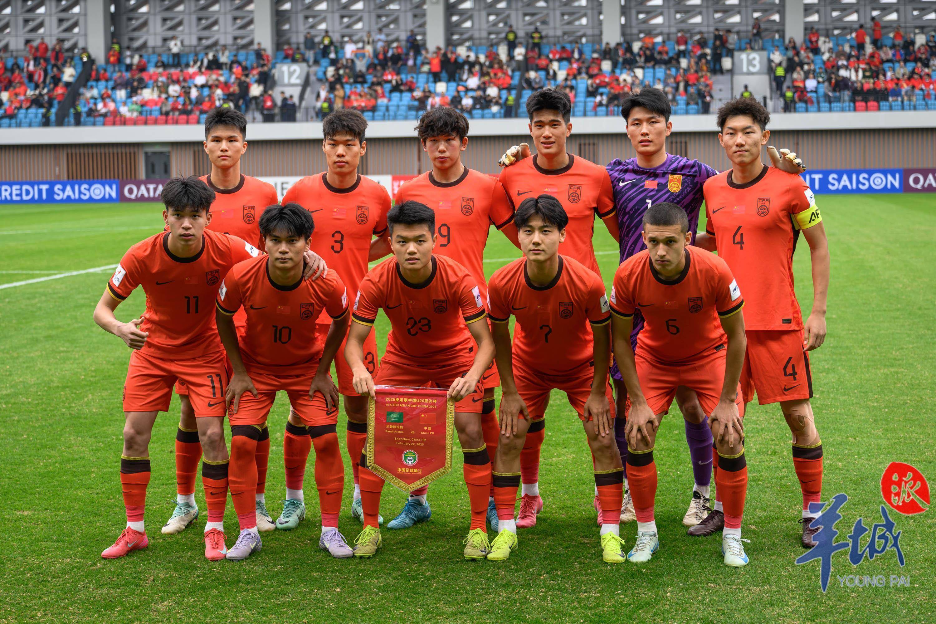 中国队绝杀英格兰队,梁靖崑点燃赛场 中国队绝杀英格兰队,梁靖崑点燃赛场