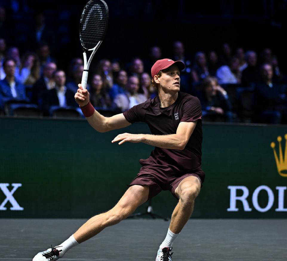 英国网球队绝地反击美国网球队,兹维列夫制霸全场 英国网球队绝地反击美国网球队,兹维列夫制霸全场