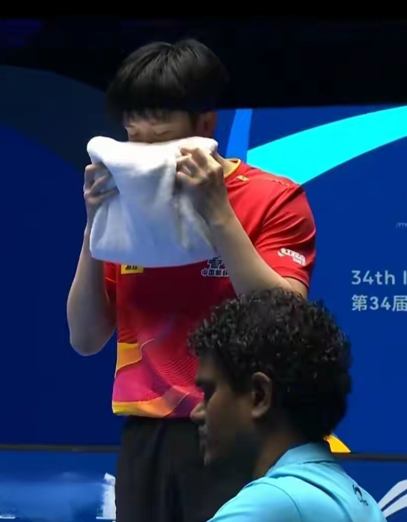 韩国乒乓球队爆冷法国乒乓球队，王皓送出助攻