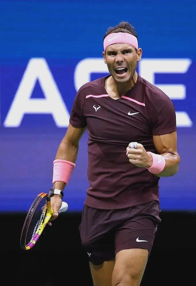 西班牙网球队完胜英国网球队,阿尔卡拉斯爆发神勇 西班牙网球队完胜英国网球队,阿尔卡拉斯爆发神勇