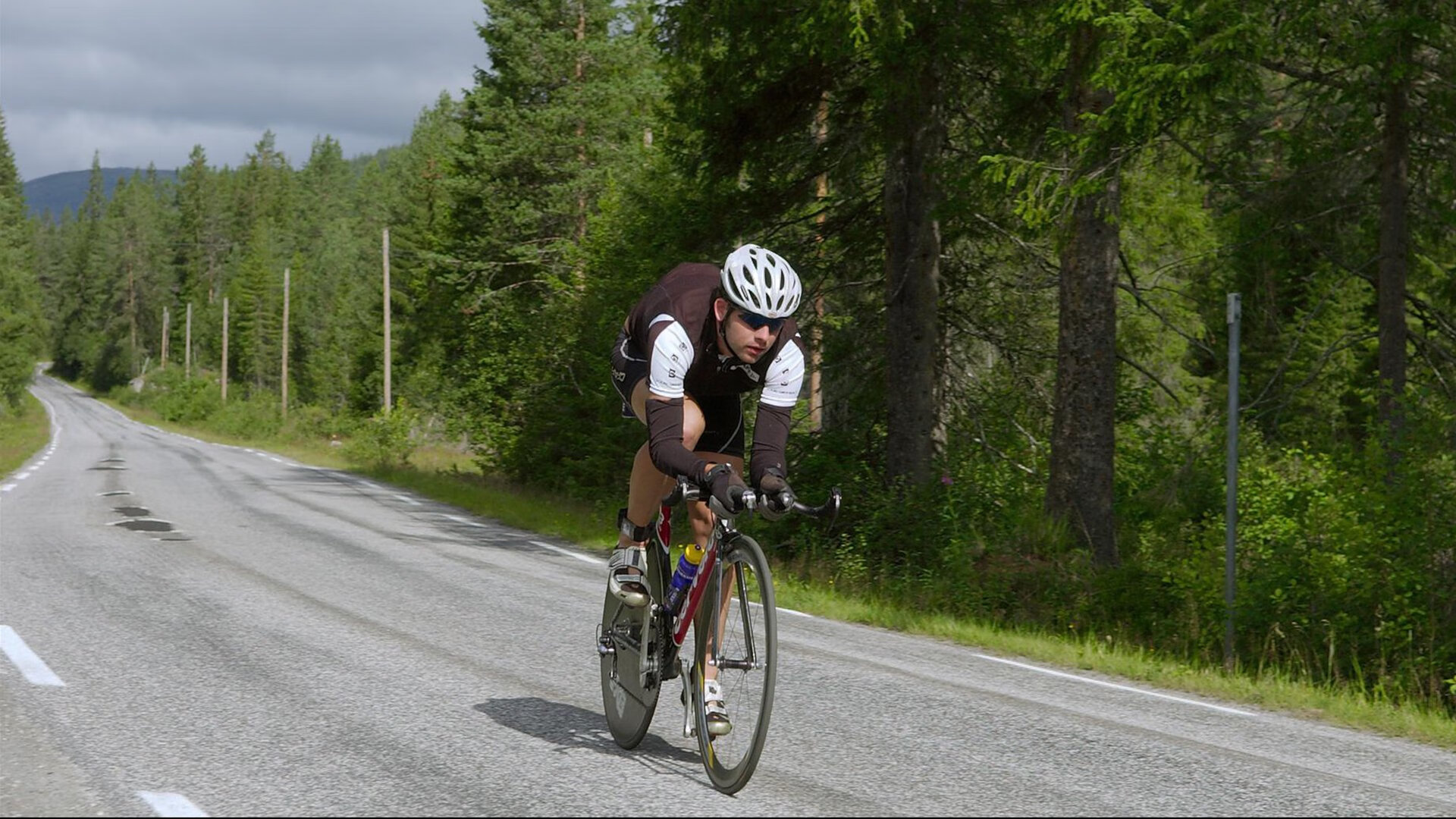 逆转的弧线，许昕关键制胜，韩国队翻盘波兰队